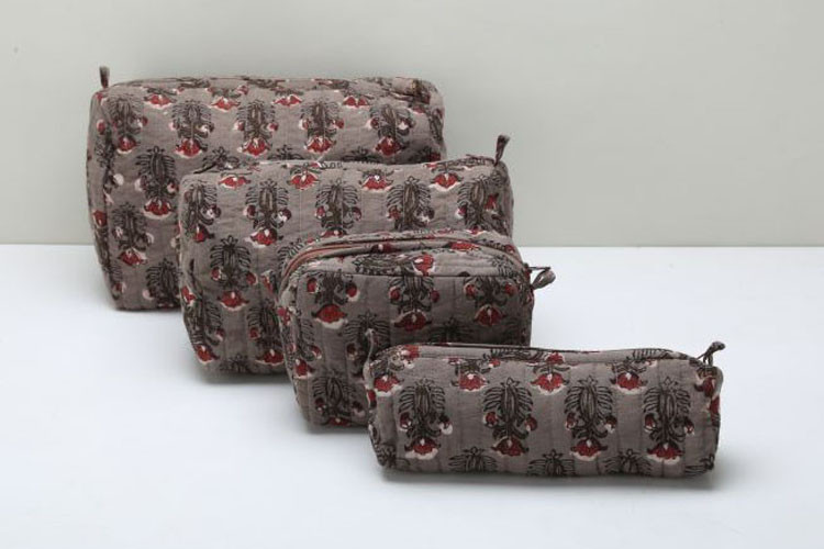 Cotton Printed Bagru Print Quilted Pouches