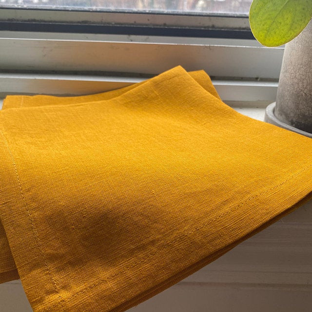 Linen Solid Dye Table Napkin